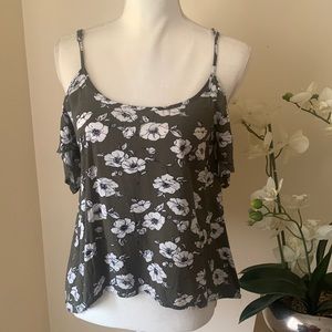 Abercrombie & Fitch cold shoulder top high low hem size S floral print